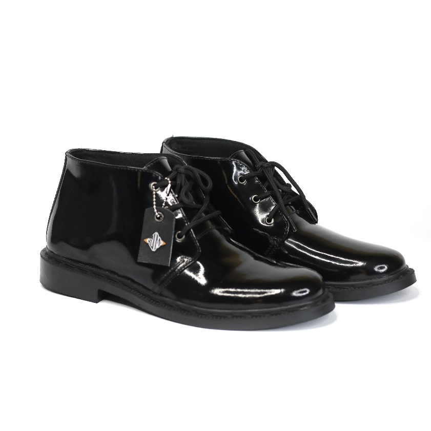 Jasa Laundry dan Cuci Sepatu Kulit